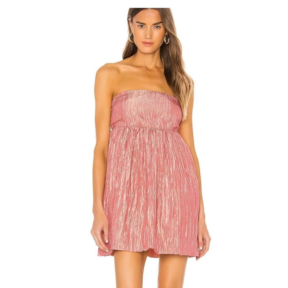 Lily Dress in Rose Pink
LPA
Color: Rose Pink
Size: M